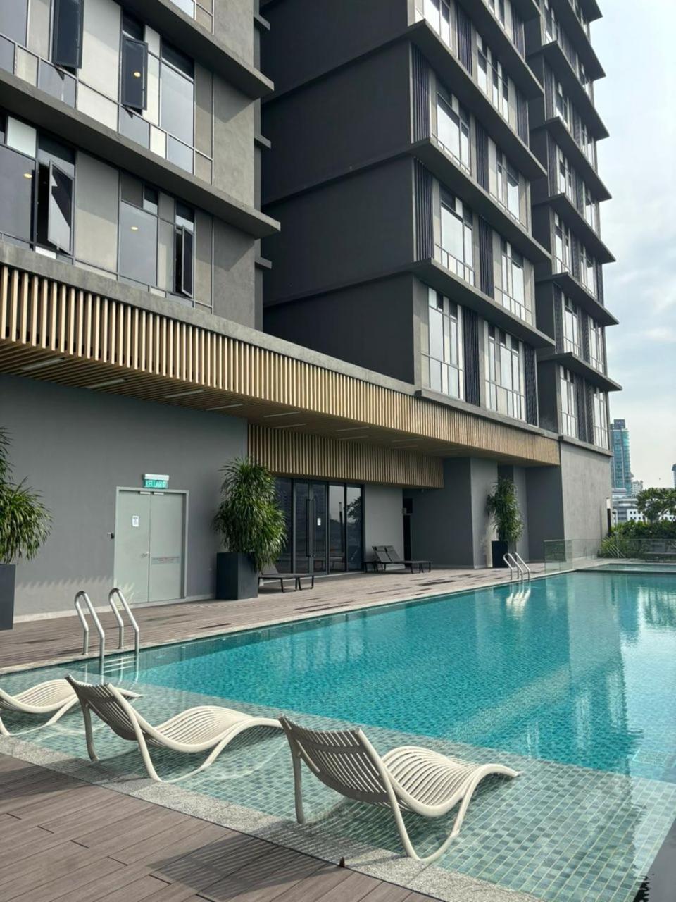 Societe By Bamboo Hospitality Aparthotel Kuala Lumpur Exterior photo